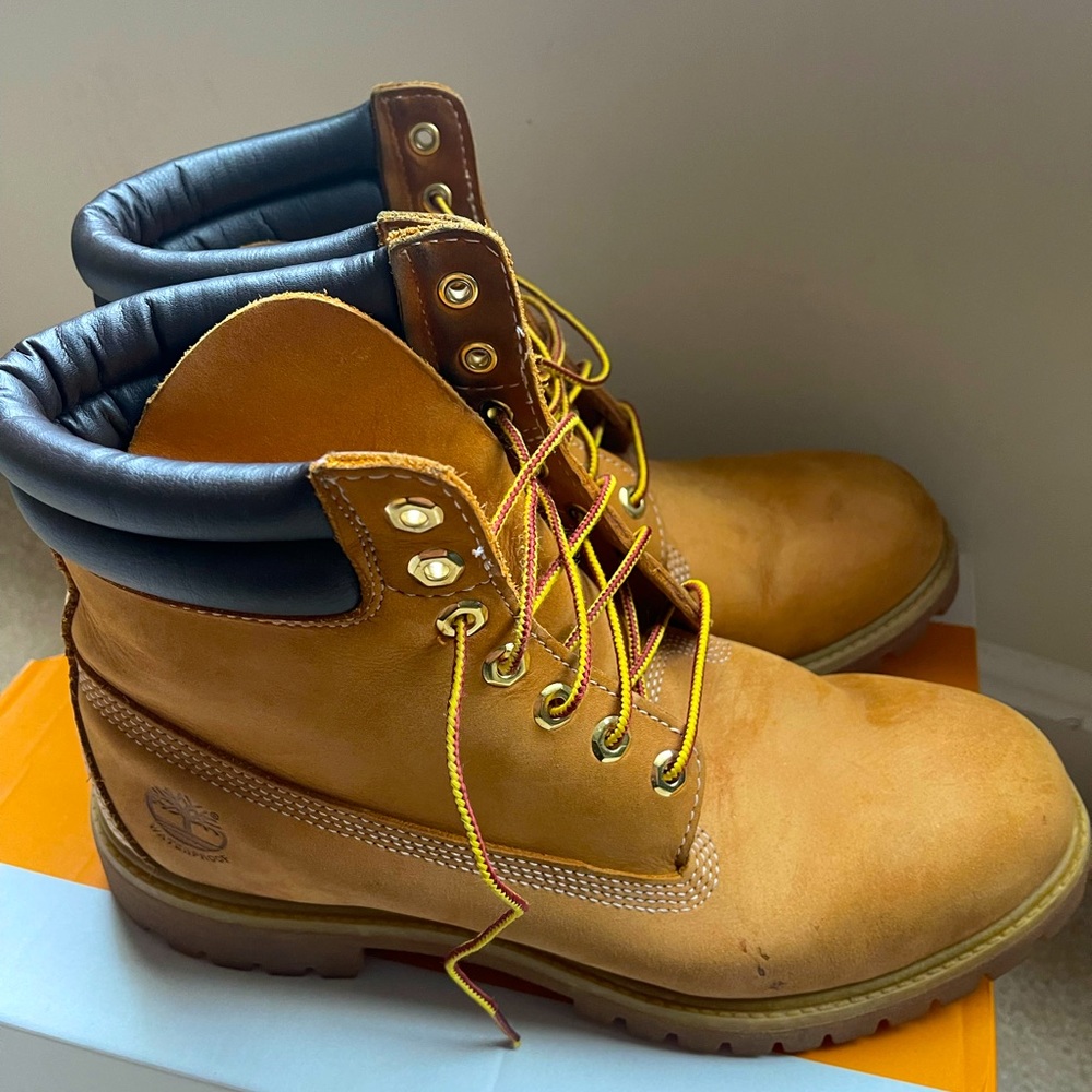 Timberland Boots good condition! Worn!